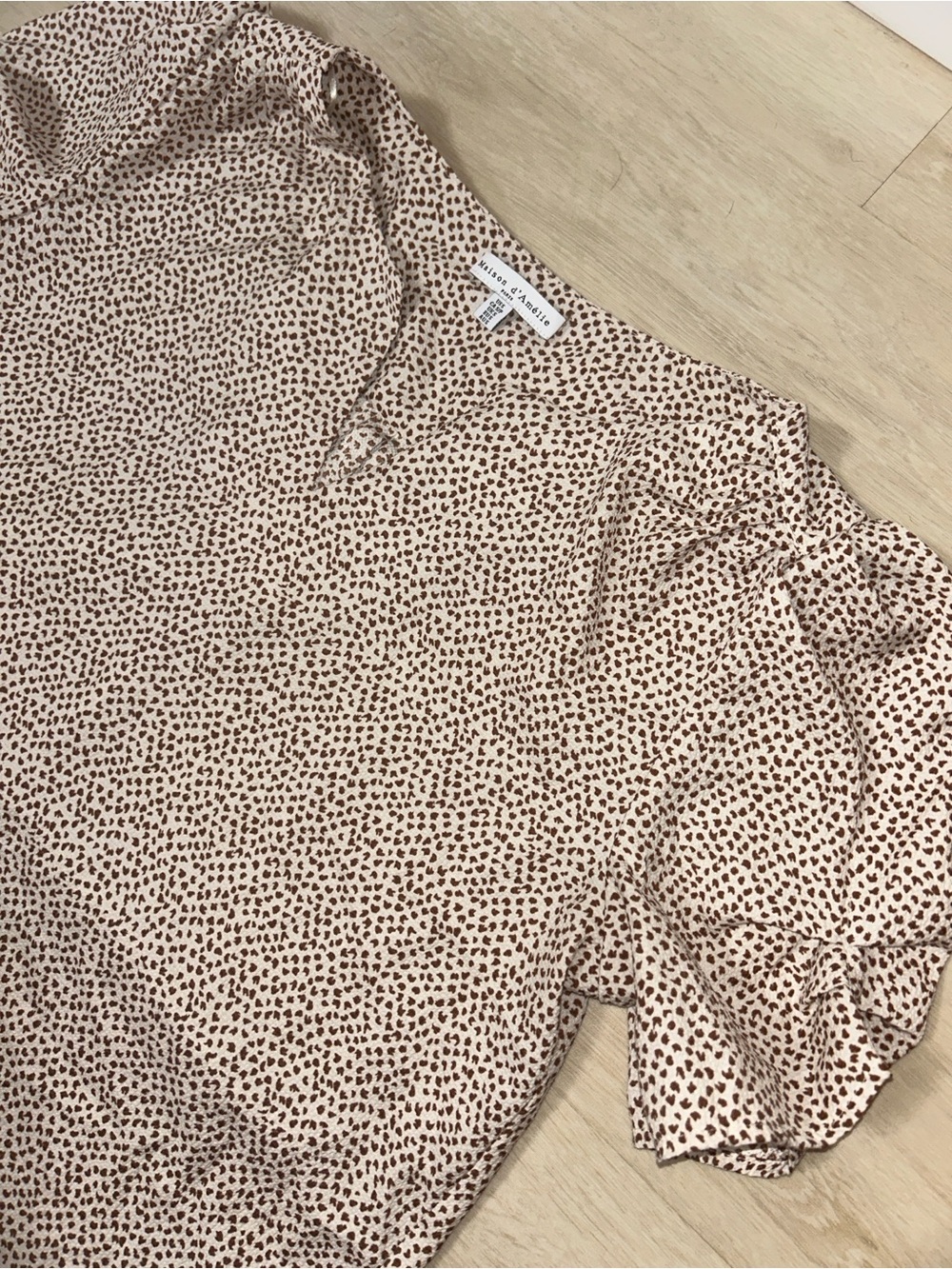 Puff-Sleeve Cream Blouse with Brown Spot Print